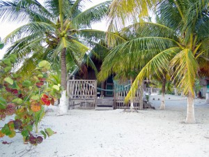 Cuzan, fly fishing lodge in Ascension Bay