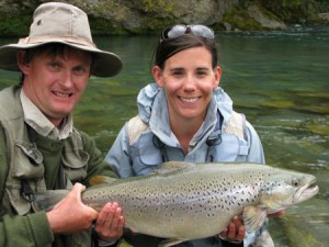 Fly fishing New Zealand;s South Island, sight fishing for browns in crystal clear New Zealand rivers with flyfishingheaven.com