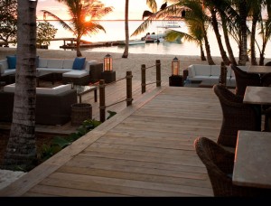 Fly Fishing for bonefish at the most romantic spot in the Bahamas